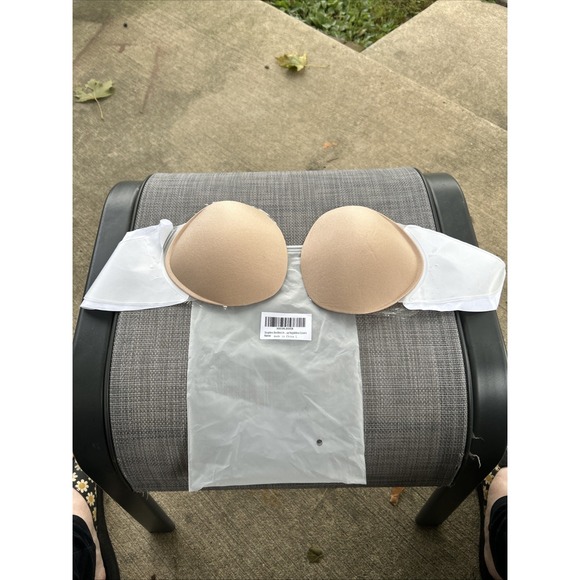 Women's Adhesive Strapless Backless Bra - Nude Large Shaping Wear Modest Support - Picture 1 of 6